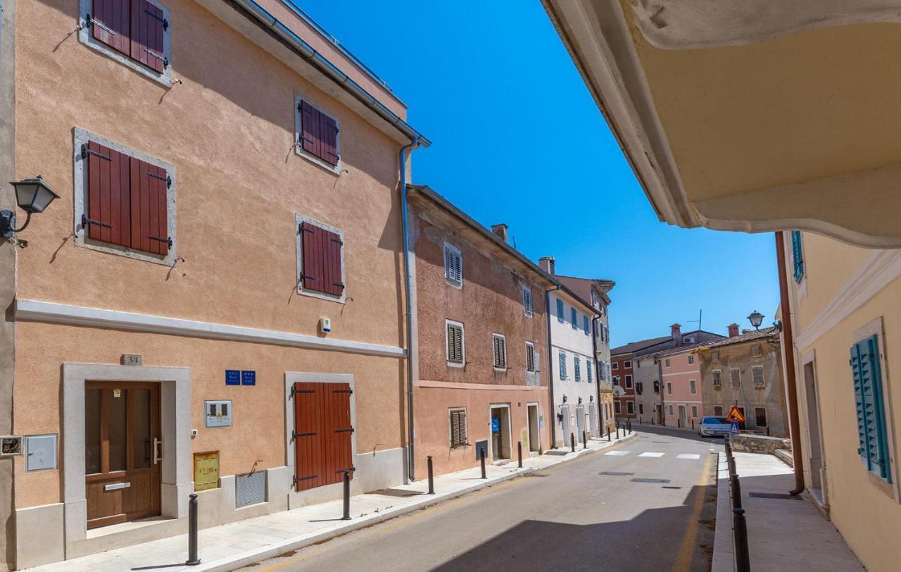 Perlina Apartment Vrsar Bagian luar foto