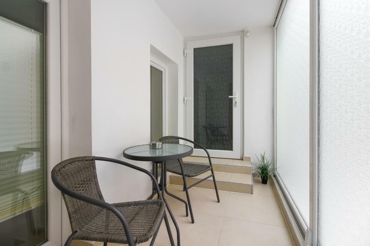 Perlina Apartment Vrsar Bagian luar foto